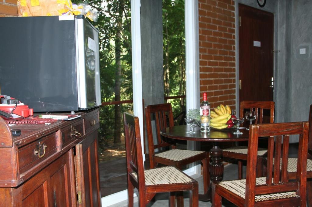 Вилла Executive Residency Retreat Хиккадува Экстерьер фото