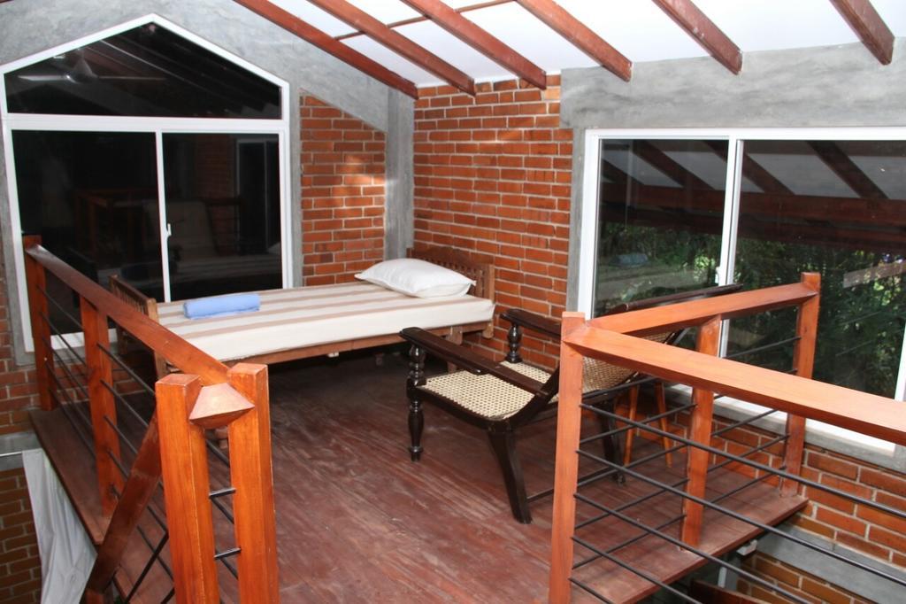Вилла Executive Residency Retreat Хиккадува Экстерьер фото