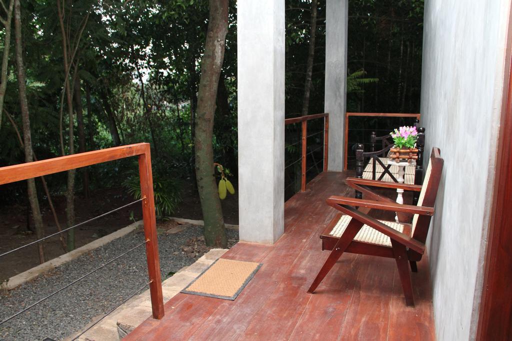 Вилла Executive Residency Retreat Хиккадува Экстерьер фото