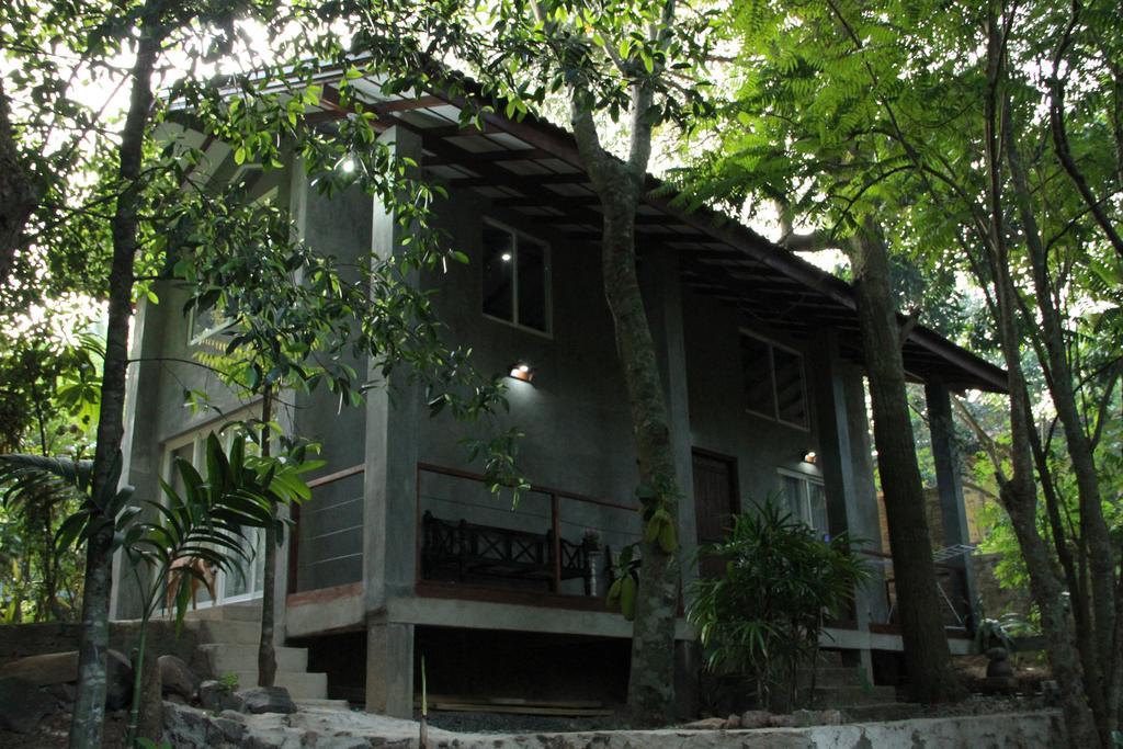 Вилла Executive Residency Retreat Хиккадува Экстерьер фото